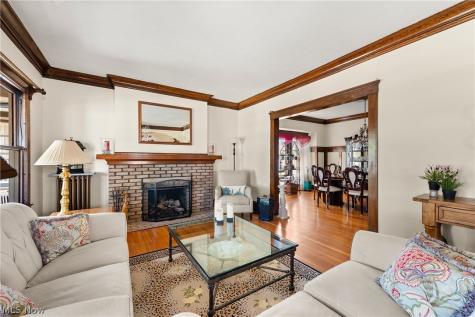 1488 Belle Avenue Lakewood OH 44107