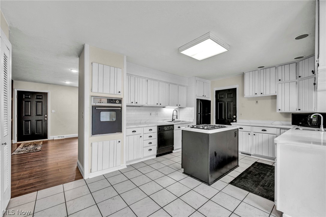 57 Coventry Drive Painesville OH 44077
