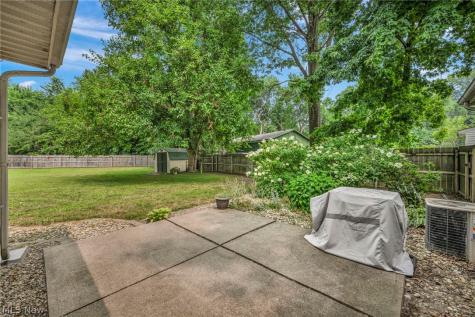 57 Coventry Drive Painesville OH 44077