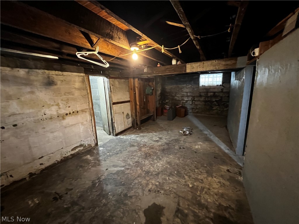 2672 E 115th Street Cleveland OH 44104