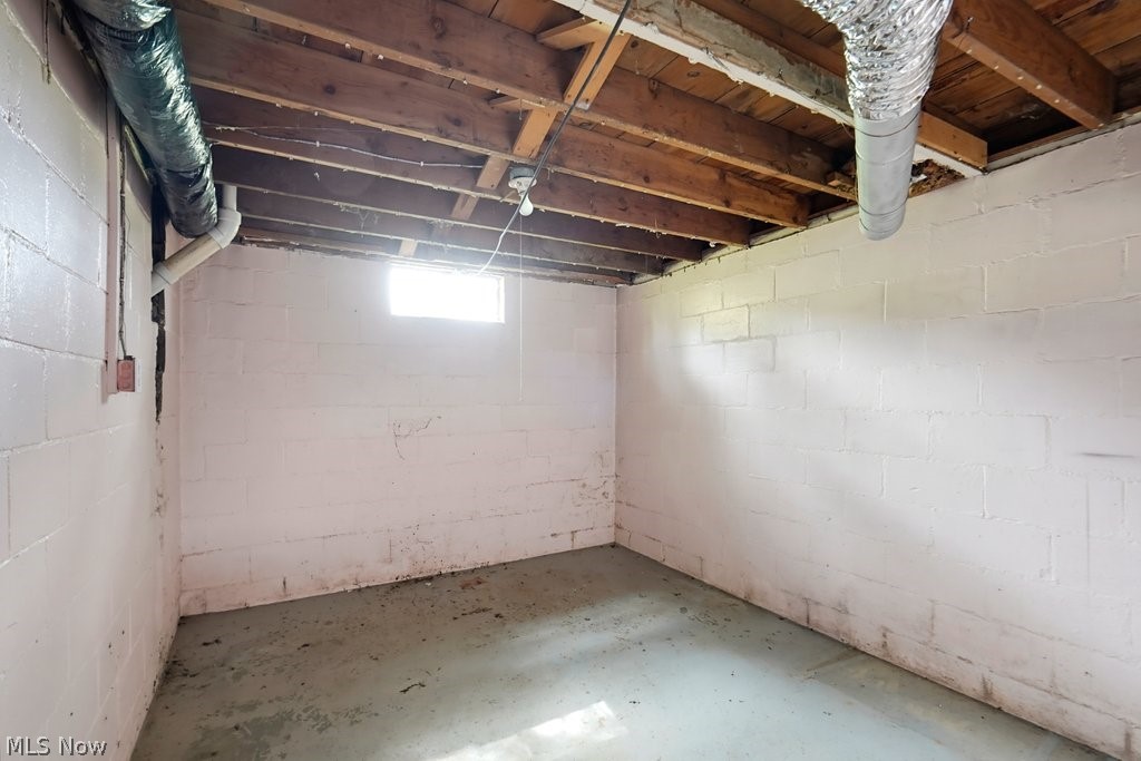 11074 Montgomery Road Kensington OH 44427