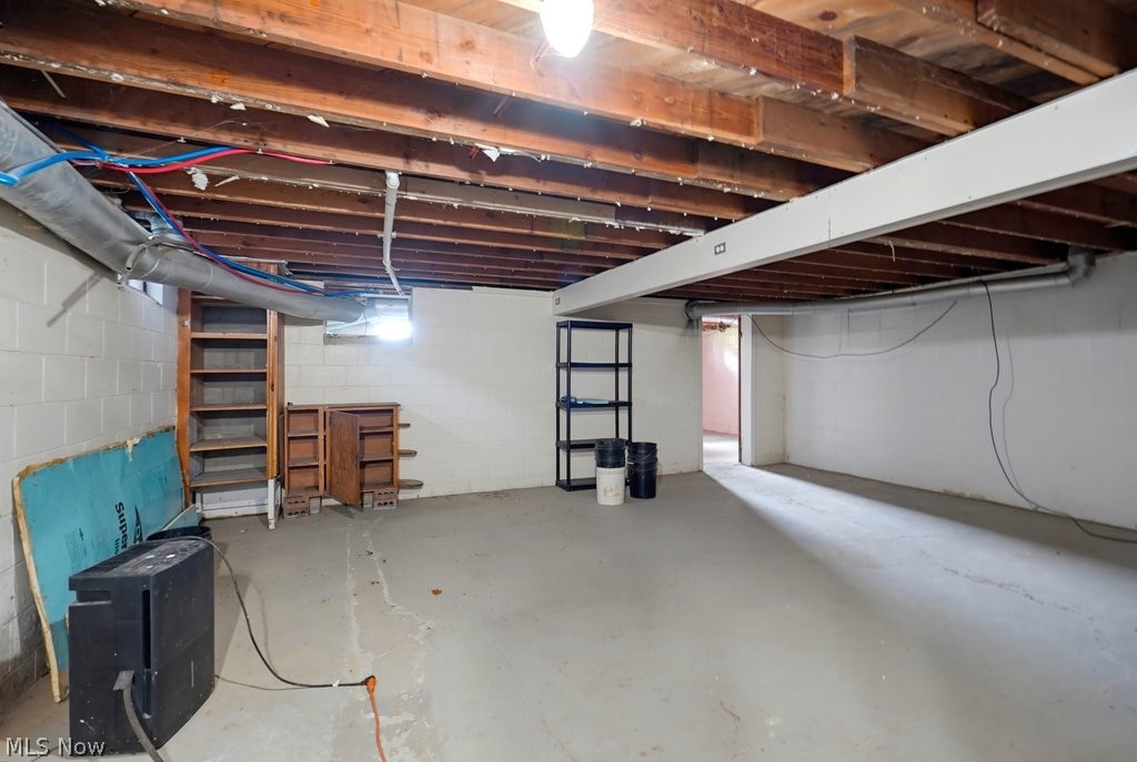 11074 Montgomery Road Kensington OH 44427