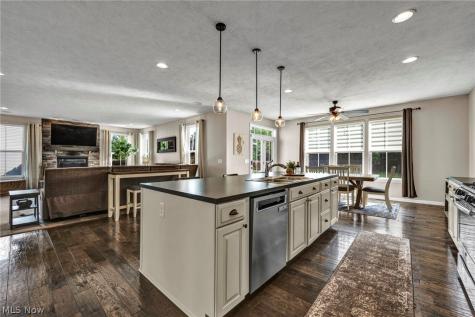 8852 Hazelwood Run North Ridgeville OH 44039