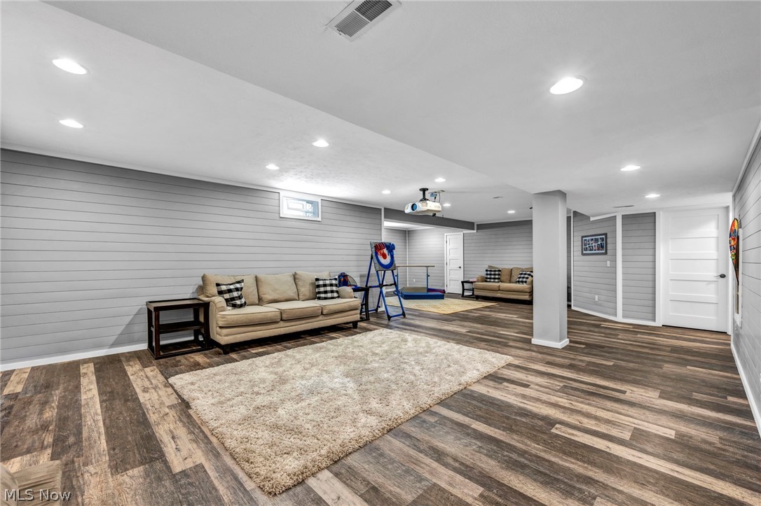 8852 Hazelwood Run North Ridgeville OH 44039