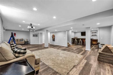 8852 Hazelwood Run North Ridgeville OH 44039