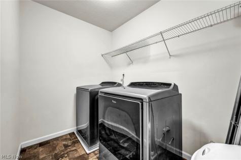 8852 Hazelwood Run North Ridgeville OH 44039
