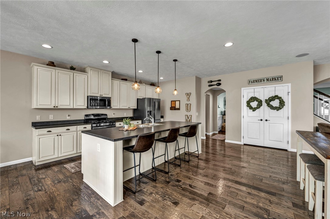 8852 Hazelwood Run North Ridgeville OH 44039