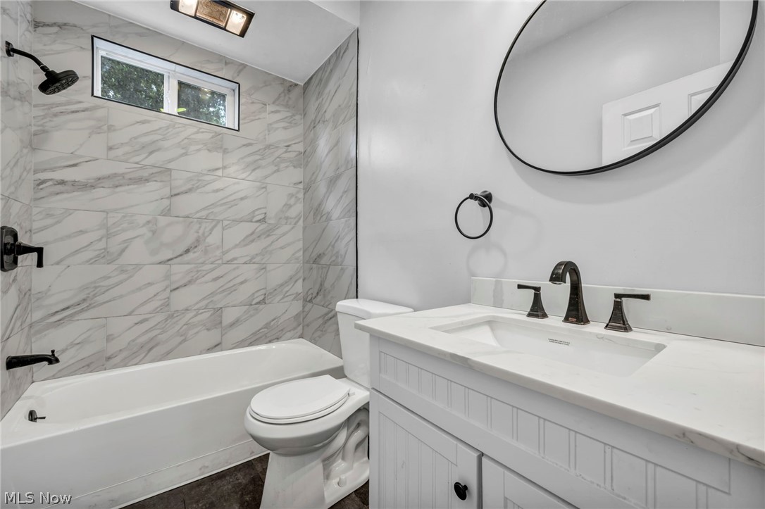 38 Oak Street Norwalk OH 44857