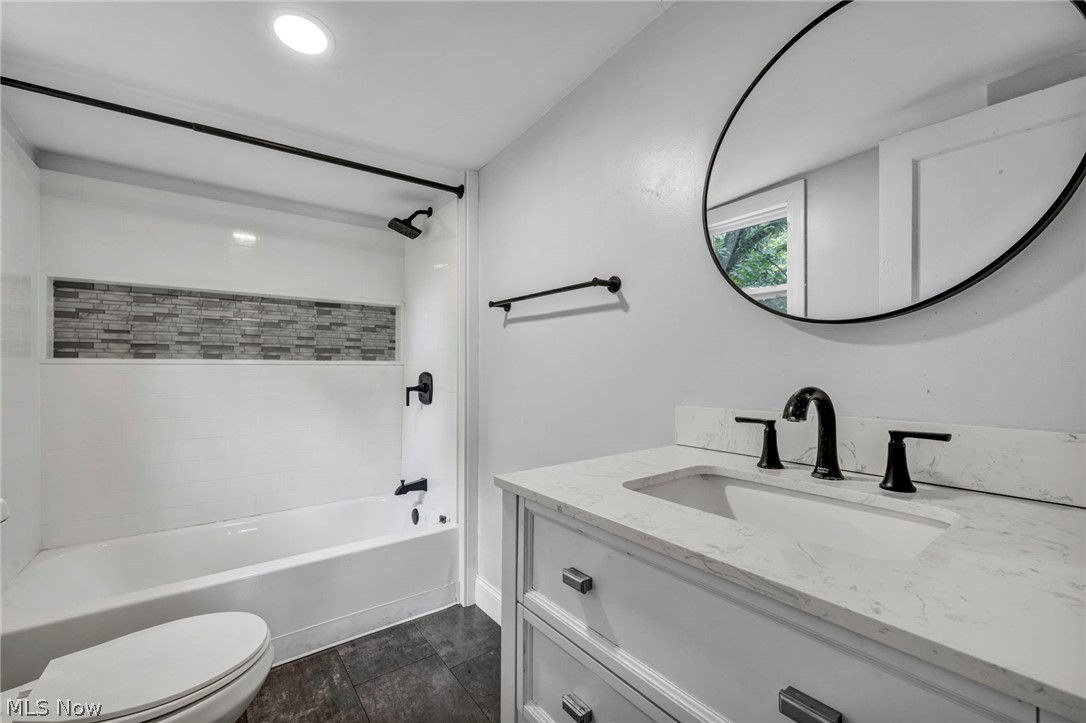 38 Oak Street Norwalk OH 44857