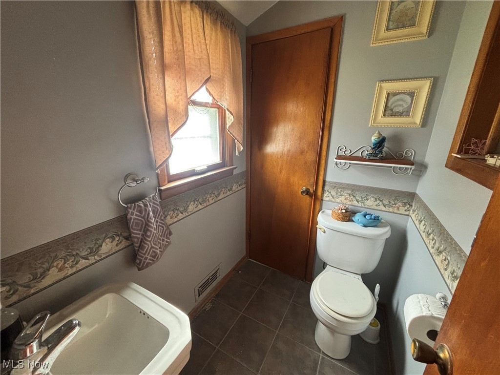 11019 Westborough Road Parma Heights OH 44130