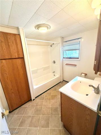 218 Lincoln Street Ravenna OH 44266
