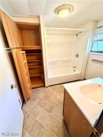 218 Lincoln Street Ravenna OH 44266
