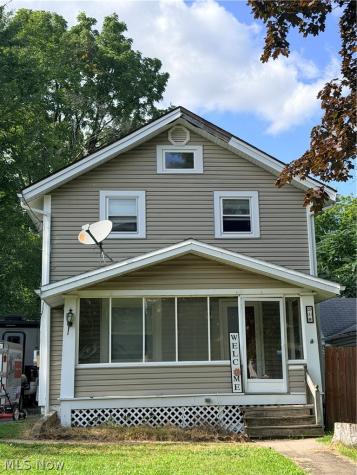 218 Lincoln Street Ravenna OH 44266
