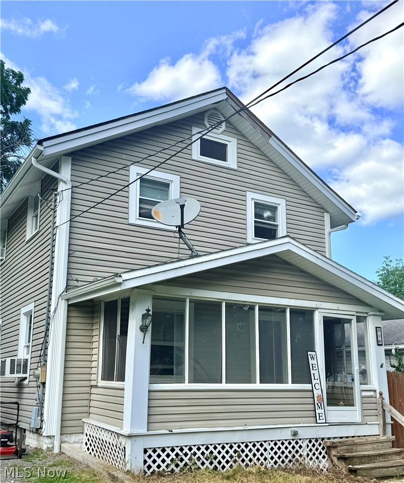 218 Lincoln Street Ravenna OH 44266