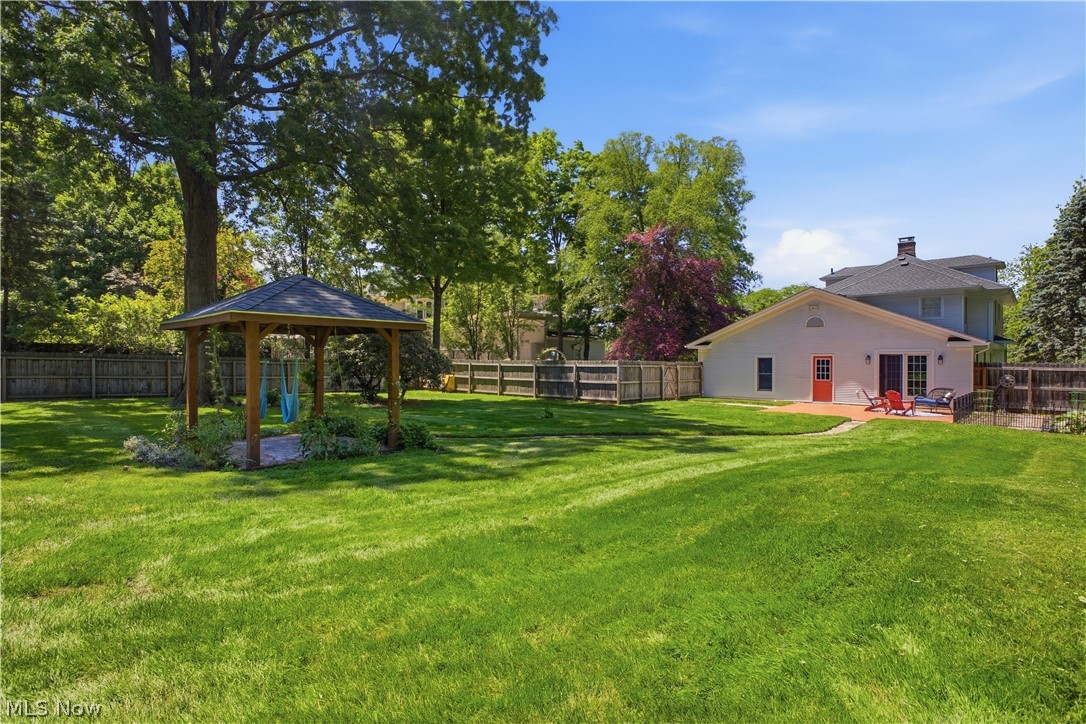 12 Riverside Drive Poland OH 44514
