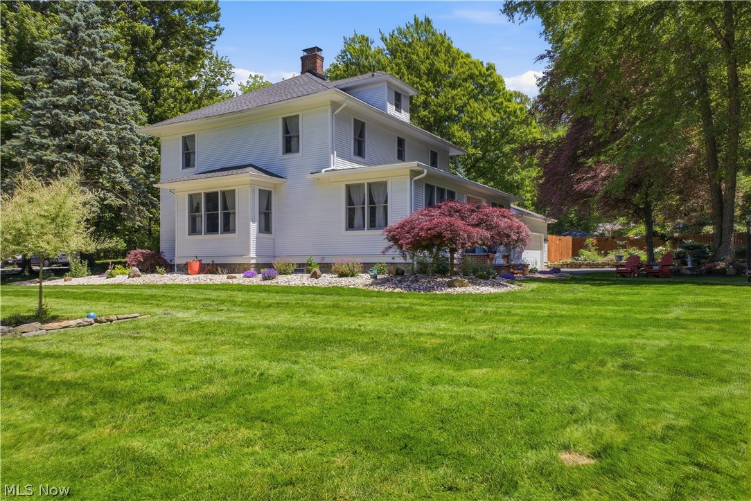 12 Riverside Drive Poland OH 44514