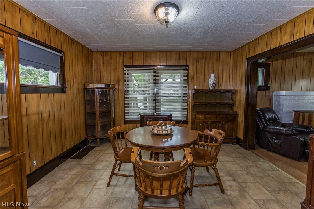 418 9th Street NE Massillon OH 44646