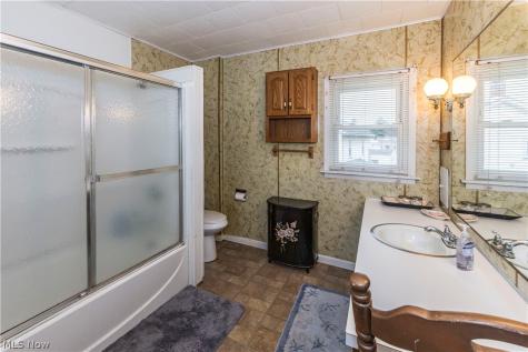 418 9th Street NE Massillon OH 44646