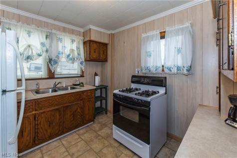 418 9th Street NE Massillon OH 44646