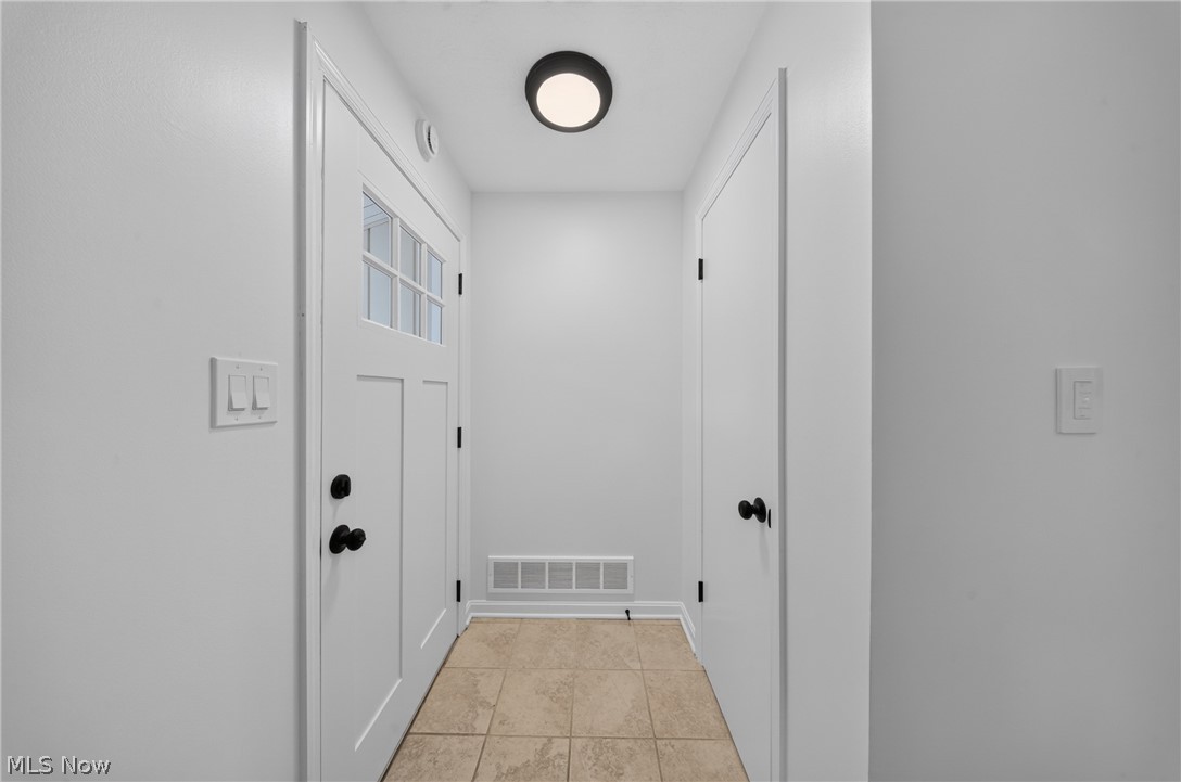 13986 Cherokee Trail Middleburg Heights OH 44130