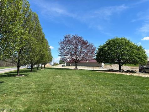 6050 Township Road 606 Fredericksburg OH 44627