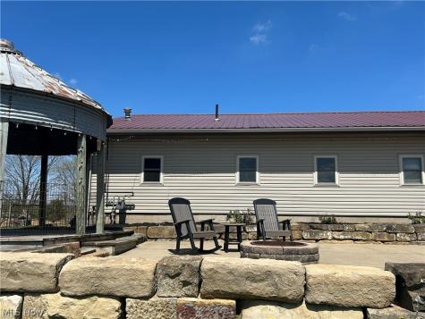6050 Township Road 606 Fredericksburg OH 44627