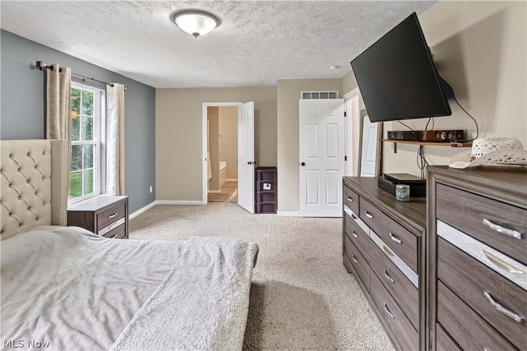 1240 Creekledge Court Streetsboro OH 44241