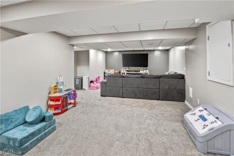 1240 Creekledge Court Streetsboro OH 44241
