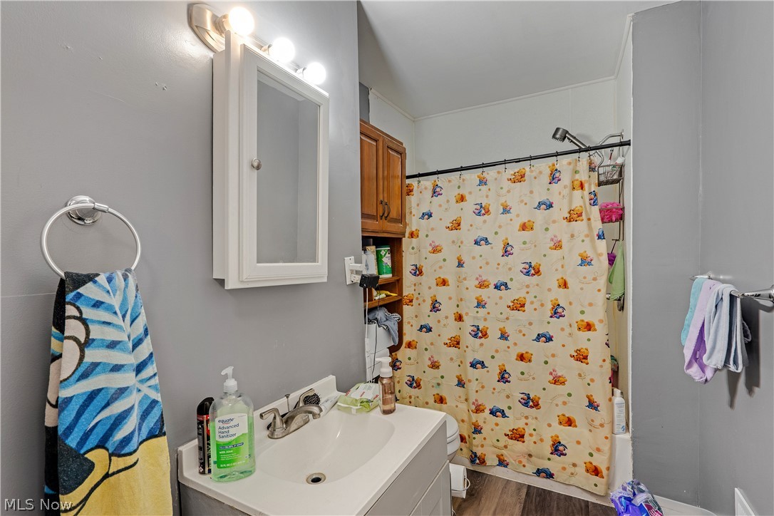 15 Massachusetts Avenue Poland OH 44514