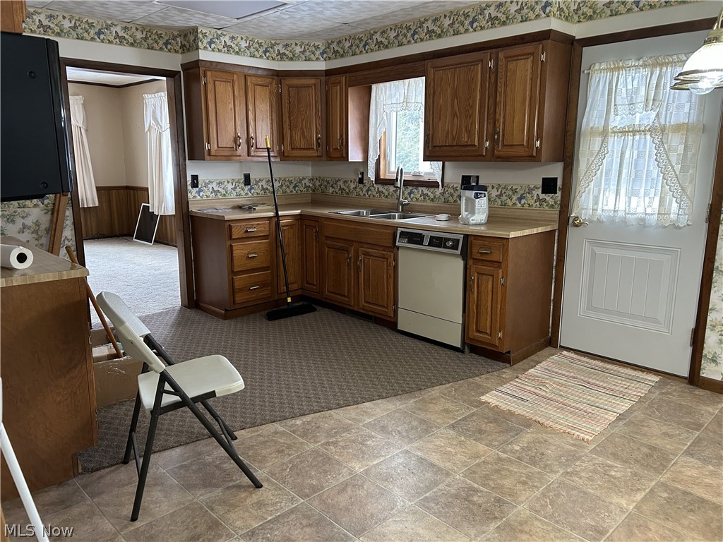 5654 Chestnut Street Andover OH 44003