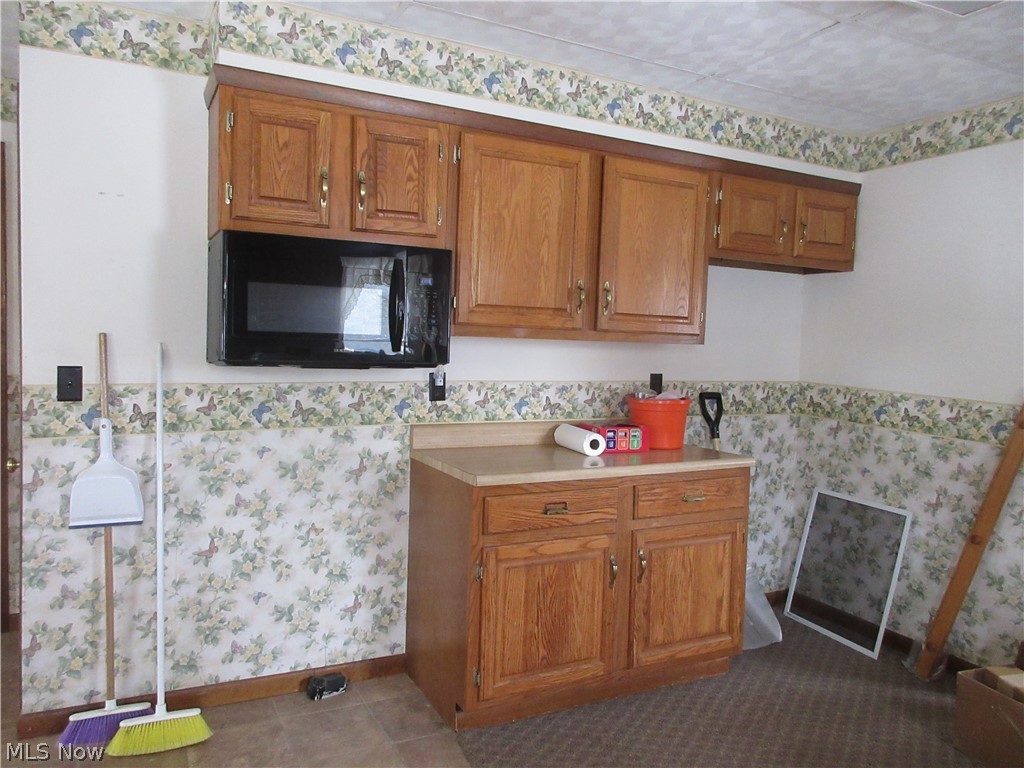 5654 Chestnut Street Andover OH 44003