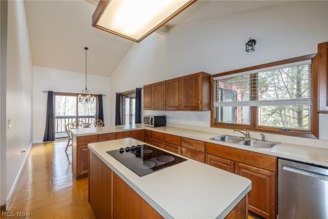 3573 Autumn Tree Drive Medina OH 44256
