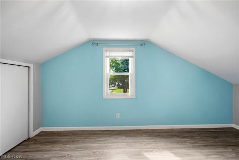 1518 Roselawn Road Mayfield Heights OH 44124