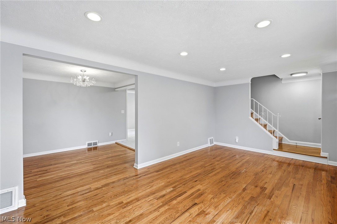 1518 Roselawn Road Mayfield Heights OH 44124