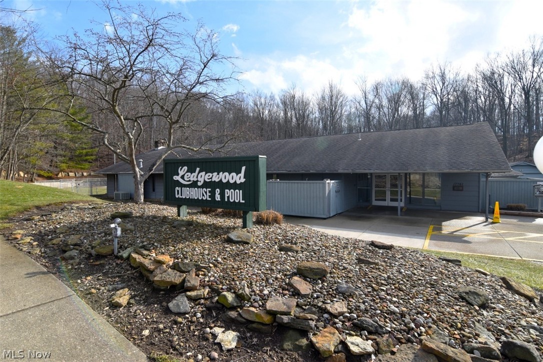 12894 Falling Water Road Strongsville OH 44136