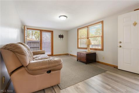 4548 3rd Street NW Canton OH 44708