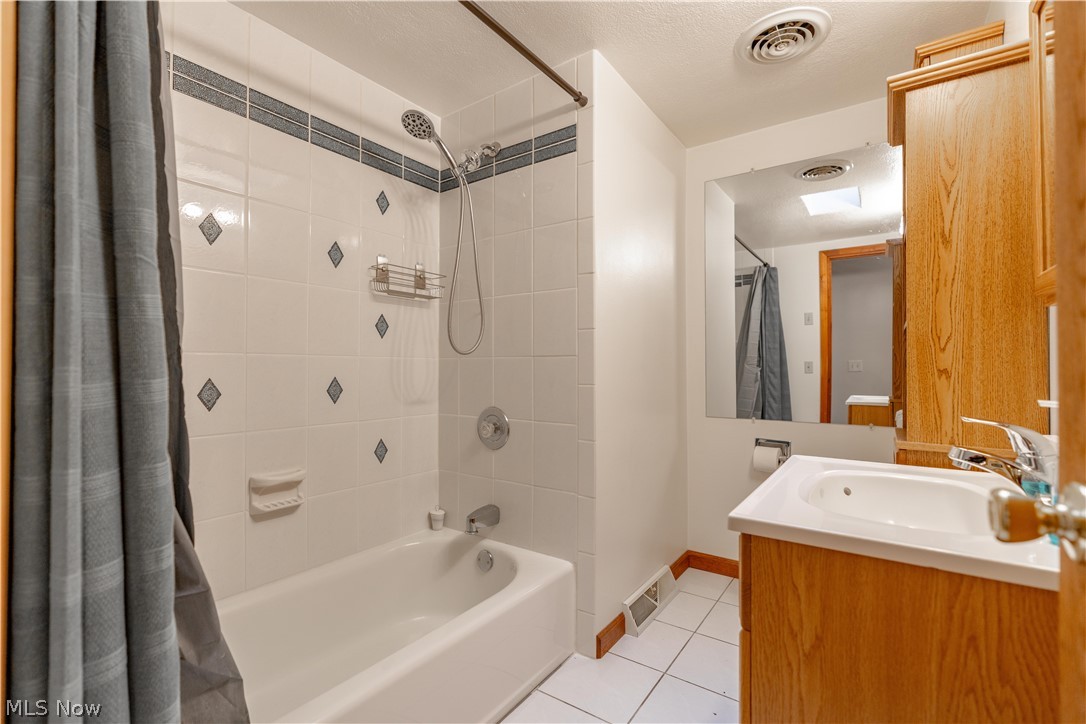 4548 3rd Street NW Canton OH 44708