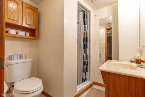 4548 3rd Street NW Canton OH 44708