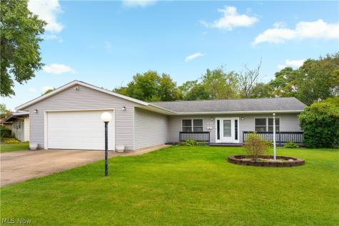 4548 3rd Street NW Canton OH 44708
