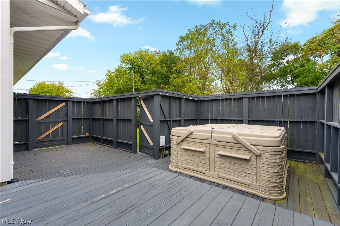 4548 3rd Street NW Canton OH 44708