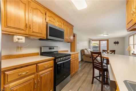 4548 3rd Street NW Canton OH 44708