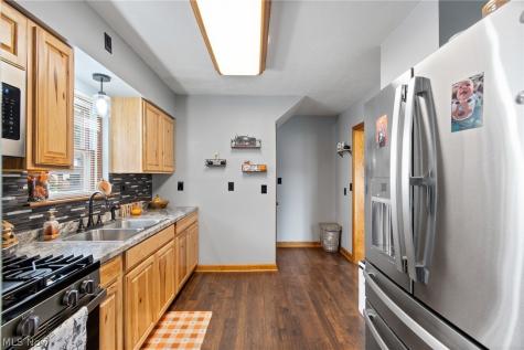 664 W Oregon Avenue Sebring OH 44672