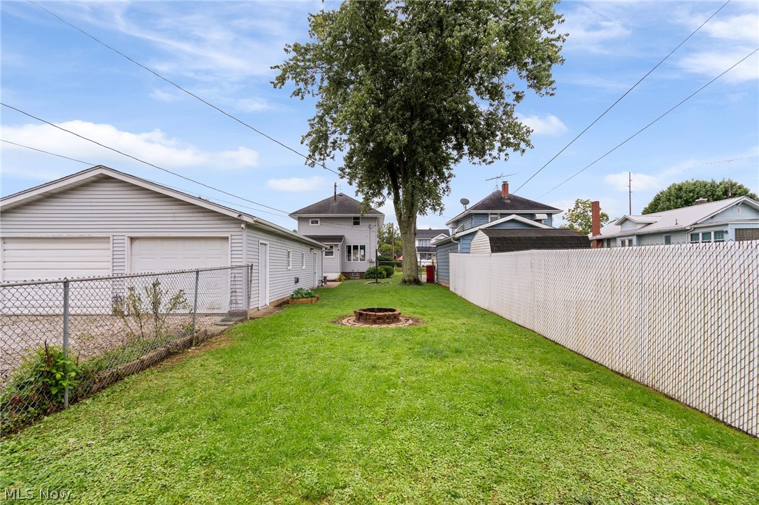 664 W Oregon Avenue Sebring OH 44672