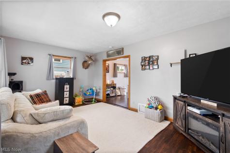 664 W Oregon Avenue Sebring OH 44672