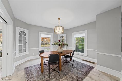 2826 Coleridge Road Cleveland Heights OH 44118