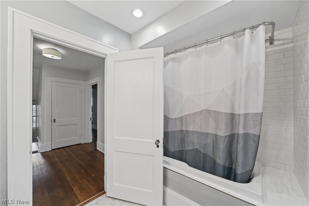 2826 Coleridge Road Cleveland Heights OH 44118