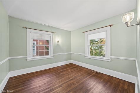 2826 Coleridge Road Cleveland Heights OH 44118