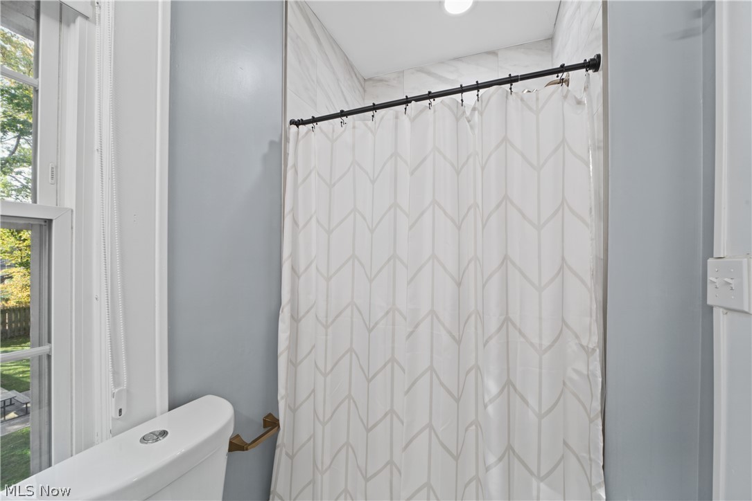2826 Coleridge Road Cleveland Heights OH 44118