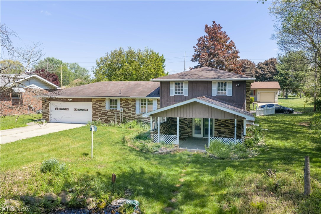 1424 Oak Street Dover OH 44622