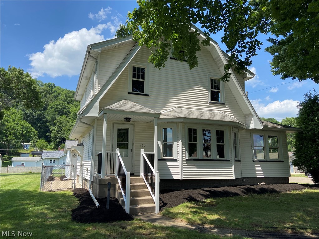 102 Downs Avenue Newcomerstown OH 43832